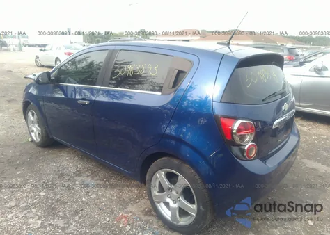 2013 Chevrolet Sonic Ltz Manual z USA, uszkodzony, nr VIN 1G1JF6SB6D4196554